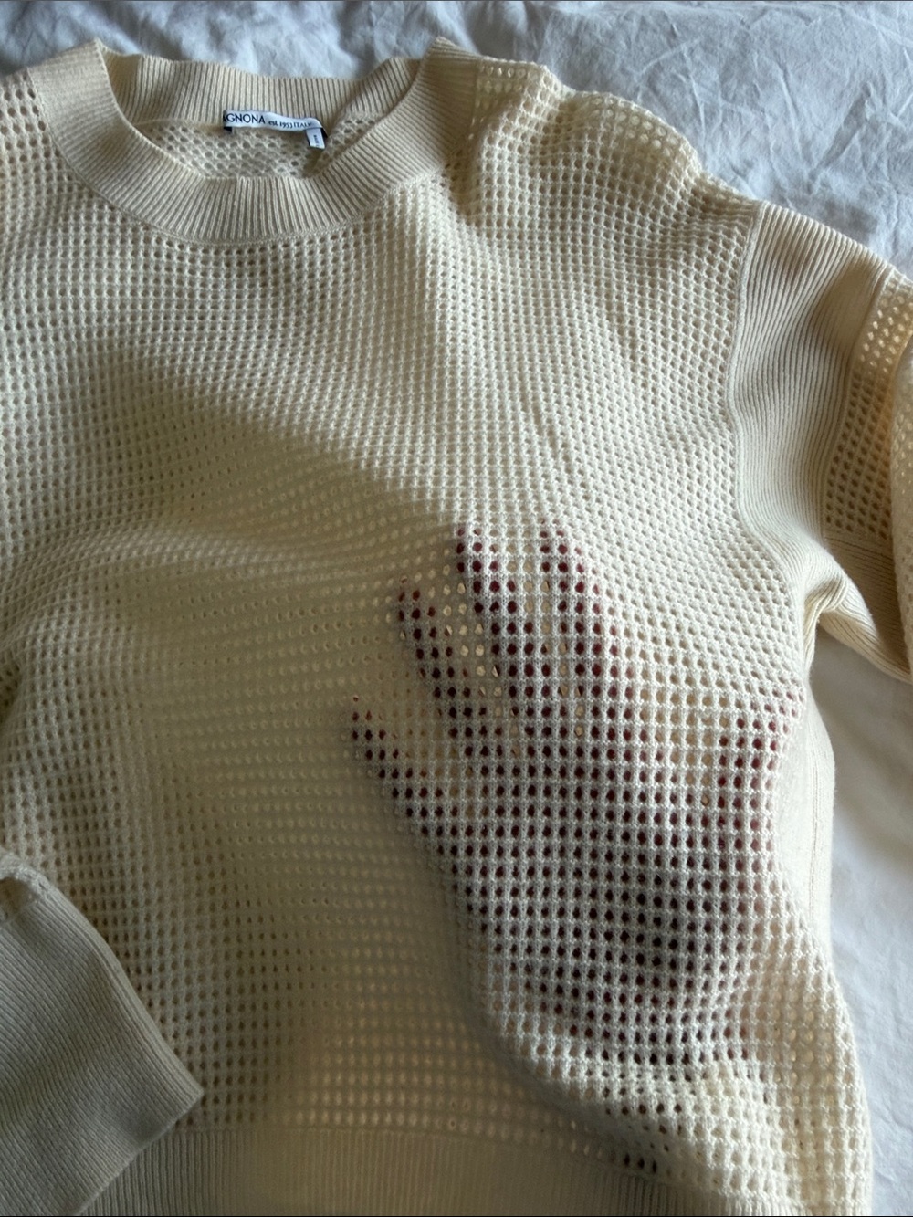 Light Cream 100% cashmere Knit Sweater - Picture 3 of 3